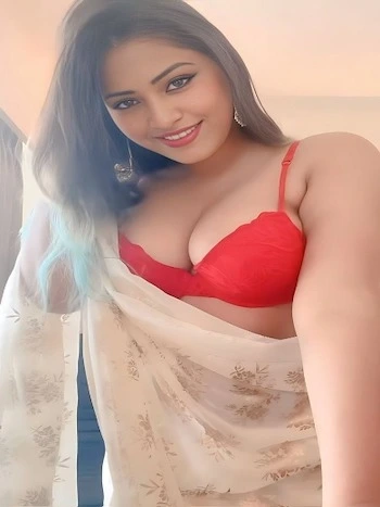 Mature call girls in Bangalore